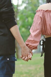 30代が彼女欲しい時に使えるアプリは？